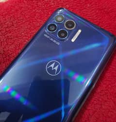 Motorola One 5G UW