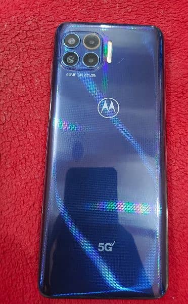 Motorola One 5G UW 3