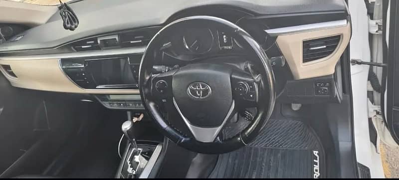 Toyota Altis Grande 2016 8