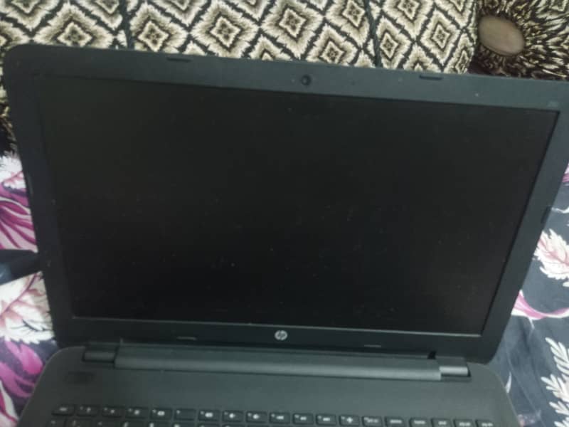 Hp Laptop Core i5 5th Generation 15.5 inch Screen 4