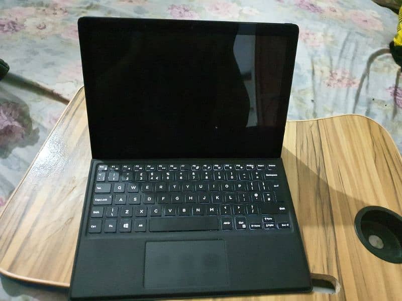 Dell latitude Core i5 8genration (touch screen) 4