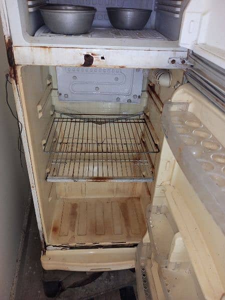 Refrigerator 100% OK Cooling New se b zbrdst 3