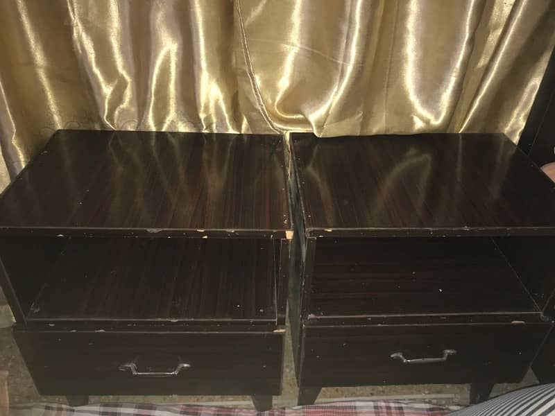 used bedroom set with good condition 9/10 3