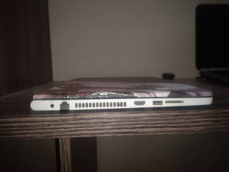 core i3 5th generation laptop 3