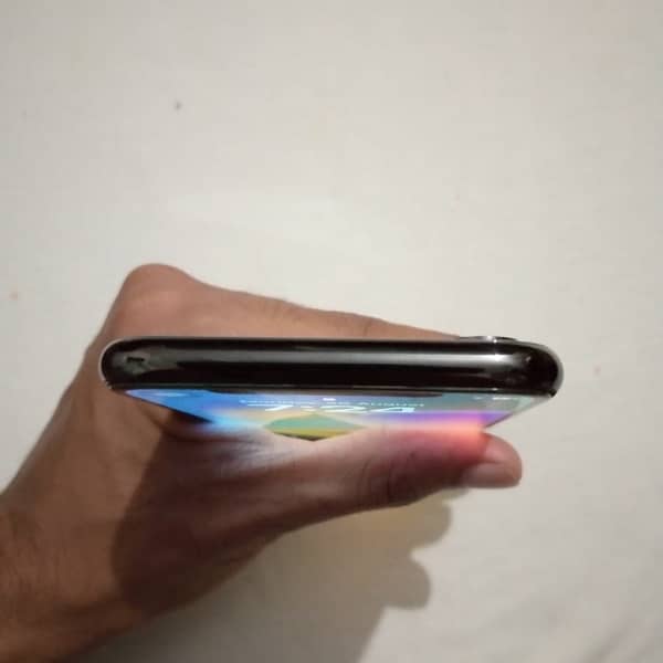 IPHONE X 256 GB NON-PTA 3