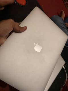 Macbook