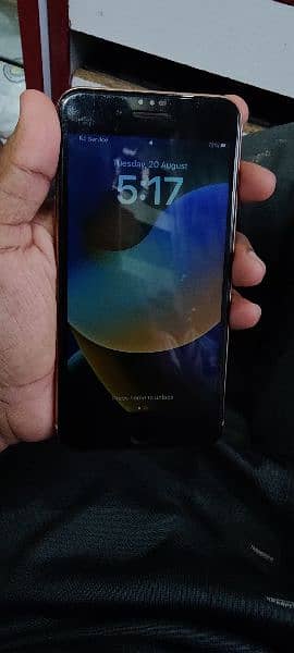 I phone 8 plush non pta factory 64gp condition 8/10 1