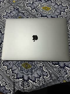 MacBook