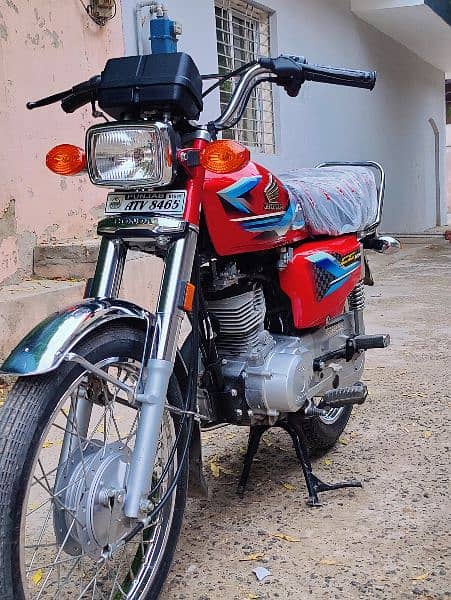 Honda CG 125 2024 3