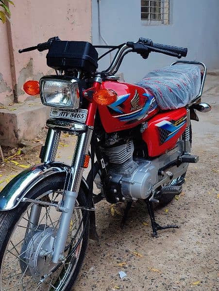 Honda CG 125 2024 7