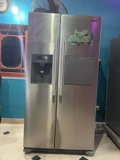 Toshiba Refrigerator urgnet sale