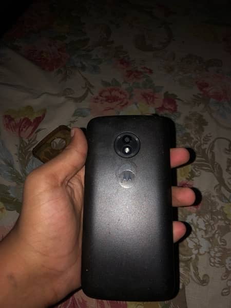 Motorola e5 play 1