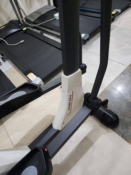 treadmils. (0309 5885468). jogging machines. gym cycles. ellapticals 18