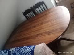 Dining table good condition