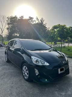 Toyota Aqua 2015 Total Genuine