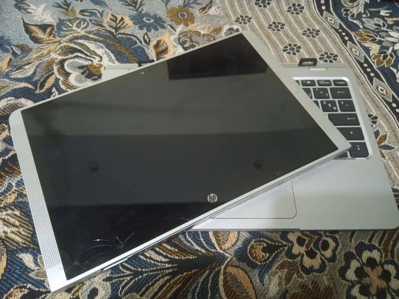 HP X2 DETACHABLE G210 4GB 128GB 0