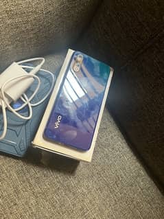 VIVO S1  WITH BOX AND CHARGER 8/256GB