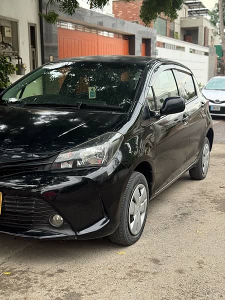 Toyota Vitz 2014 3