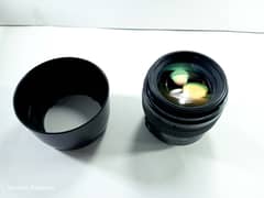 Canon 85 mm lense