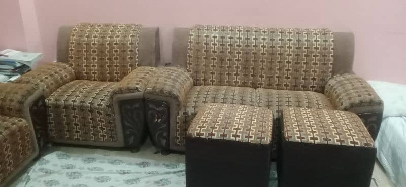 excellent conditioned seven seater 3