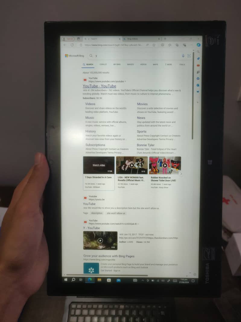 Toshiba touch screen laptop 1