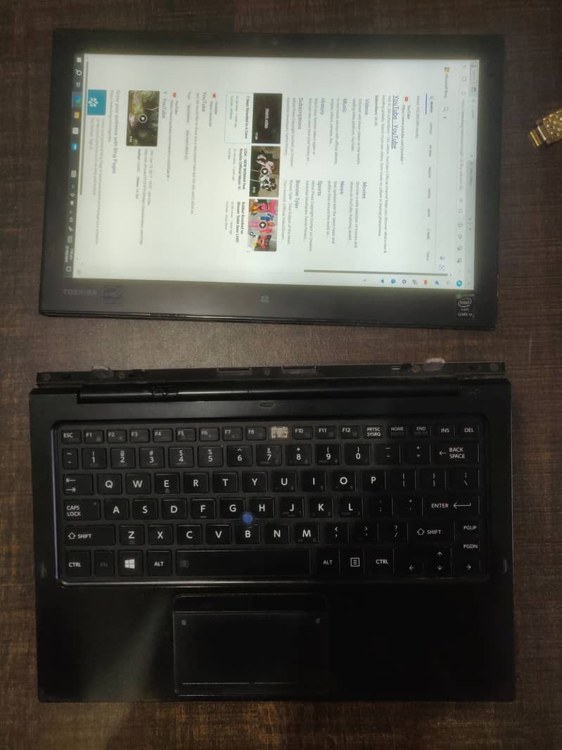 Toshiba touch screen laptop 3