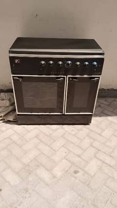 Cooking  Range good working condation