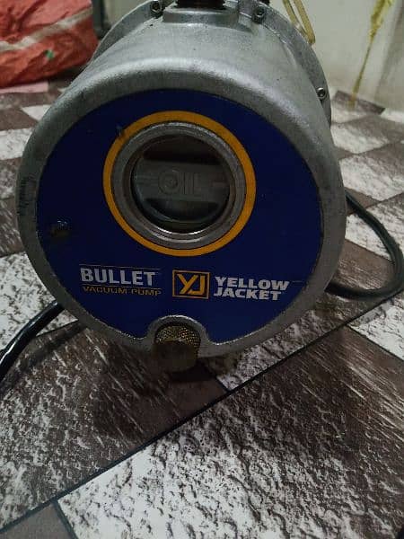 YELLOW JACKET 93600 Bullet Single Phase Vacuum Pump 2