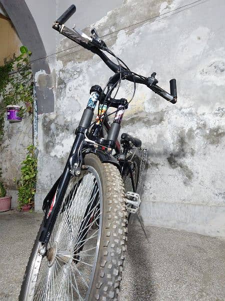 Dolphin River bicycles for urgent sale in affordable prices. 2