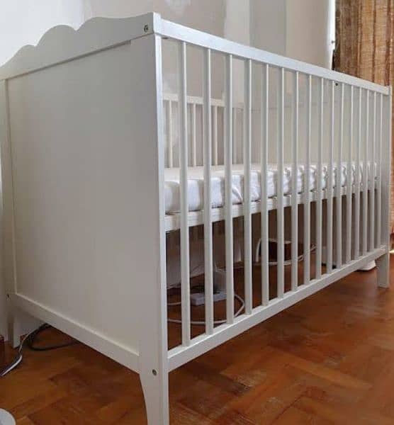 Baby bed with mattress 1