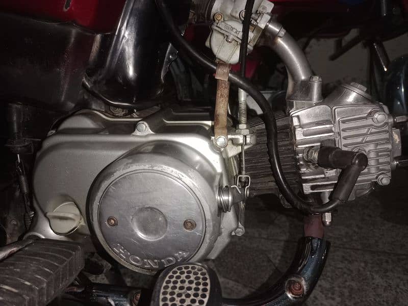 Honda 70 CD no engine working no problem engine no other working 0