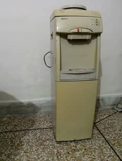 Orient Water Dispenser