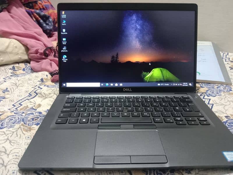 Dell latitude core i5 8gen  16/256 0