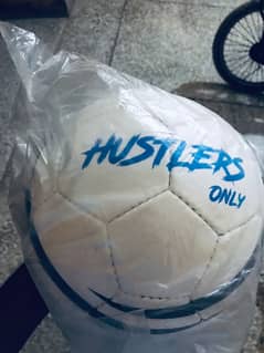 Hustler Football available with amazing quality made in pakistan