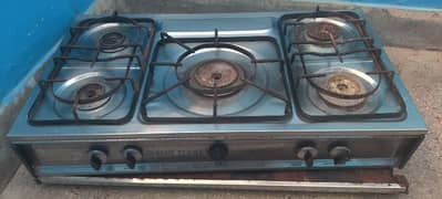 Used 5 set stove