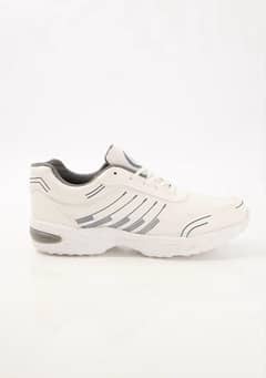 Men’s comfortable sports shoes