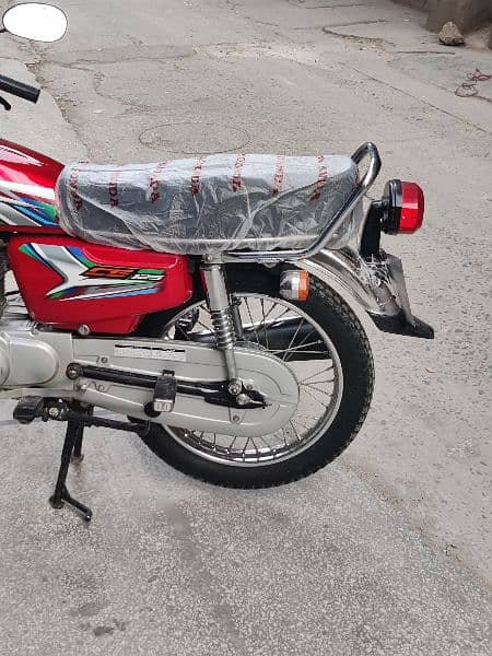 Honda 125 Model 2023 3