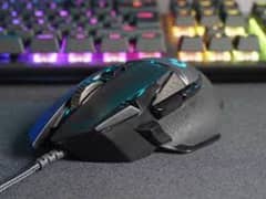 logi tech g502 hero gaming mouse