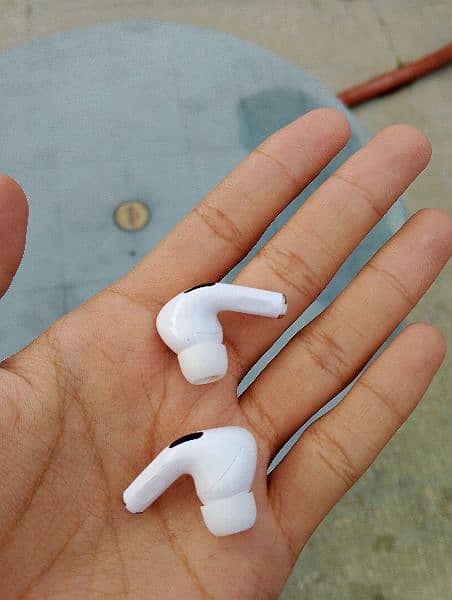 Air pods pro original ( used for 1 day ) | made in California 2