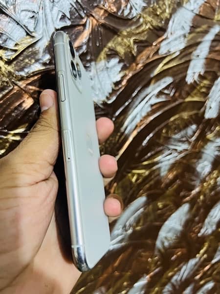 Iphone 11 pro 256gb Dual PTA Approved 5