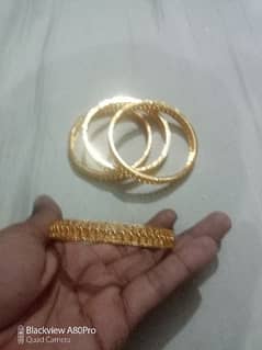 I am selling bangles