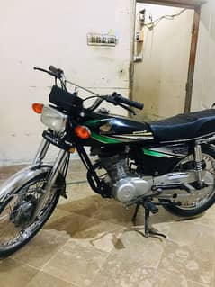 Honda cG125