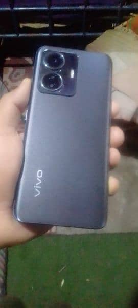 Vivo y55 +8+8+ 128 no funny good condition complete box  +9+10 2