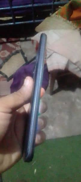 Vivo y55 +8+8+ 128 no funny good condition complete box  +9+10 4