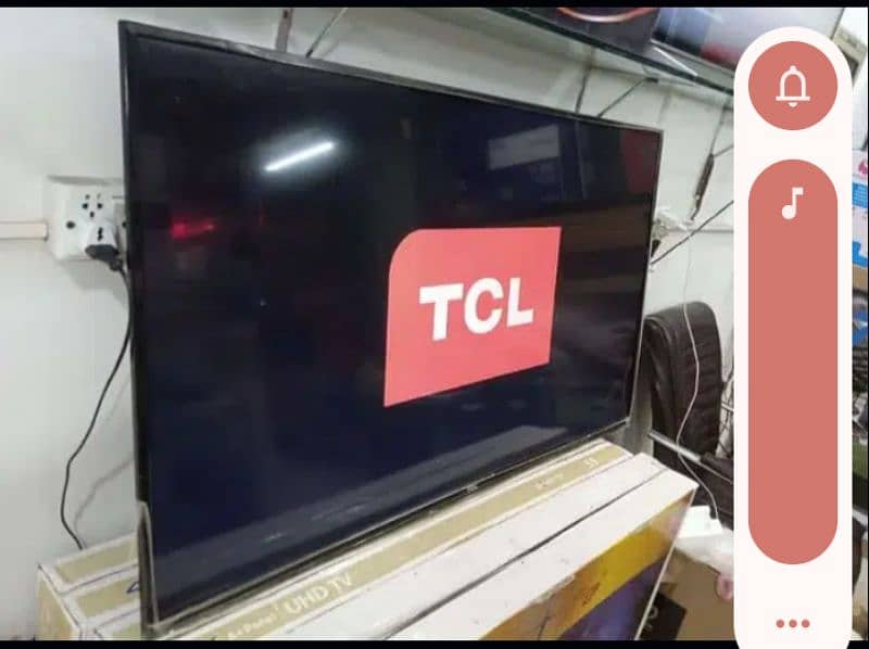 TCL led tv smart android 55inch excellent condition complete box 0