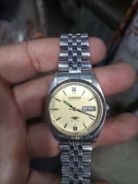 I sell my original Japan made citizen watch 2