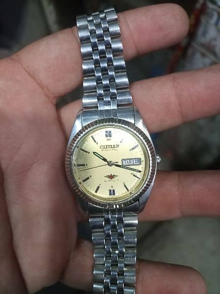 I sell my original Japan made citizen watch 4