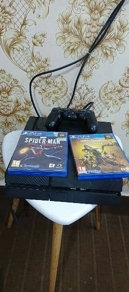 PS4 Fat 100% non-jailbreak with 2 games spiderman miles  and MK11 2