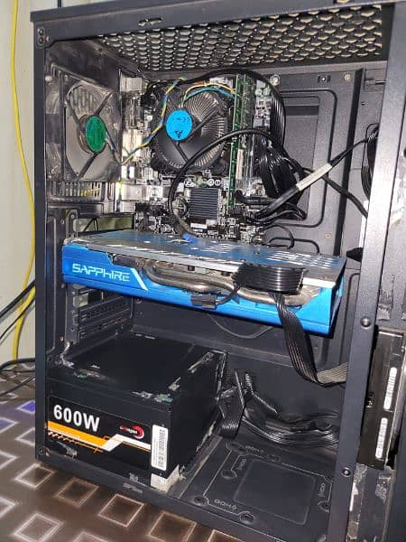 i7 4th gen with sapphire rx590 Special Edition 2