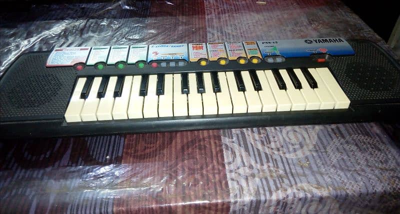 ORIGINAL YAMAHA PIANO PSS-15 0